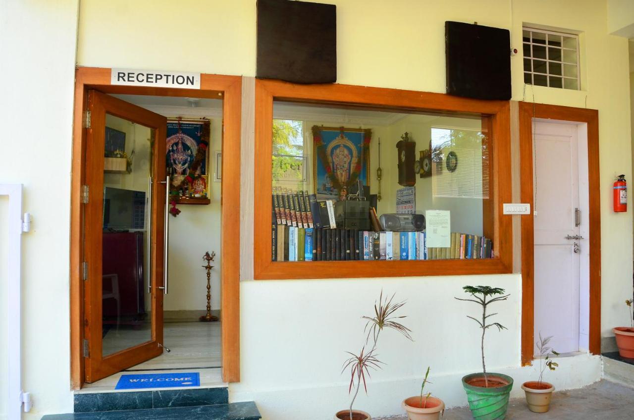 Hari Iyer Residency Hotel Tiruchchendūr Kültér fotó