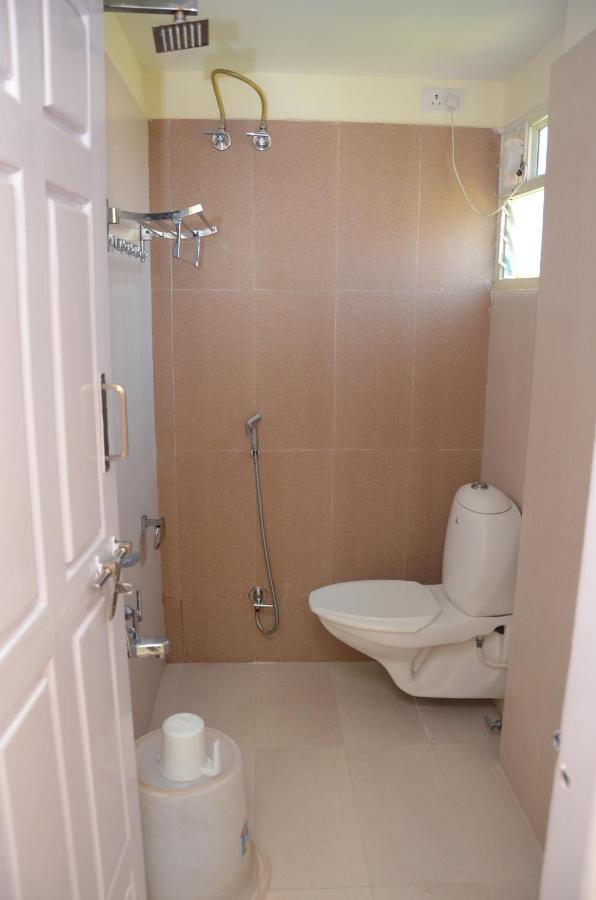 Hari Iyer Residency Hotel Tiruchchendūr Kültér fotó